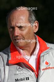 17.03.2007 Melbourne, Australia,  Ron Dennis (GBR), McLaren, Team Principal, Chairman - Formula 1 World Championship, Rd 1, Australian Grand Prix, Saturday