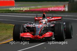 17.03.2007 Melbourne, Australia,  Fernando Alonso (ESP), McLaren Mercedes, MP4-22 - Formula 1 World Championship, Rd 1, Australian Grand Prix, Saturday Practice