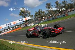 17.03.2007 Melbourne, Australia,  Fernando Alonso (ESP), McLaren Mercedes, MP4-22 - Formula 1 World Championship, Rd 1, Australian Grand Prix, Saturday Qualifying