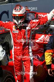 17.03.2007 Melbourne, Australia,  Pole Position, Kimi Raikkonen (FIN), Räikkönen, Scuderia Ferrari - Formula 1 World Championship, Rd 1, Australian Grand Prix, Saturday Qualifying