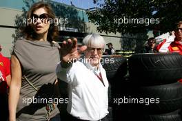 18.03.2007 Melbourne, Australia,  Bernie Ecclestone (GBR) and Slavica Ecclestone (SLO), Wife to Bernie Ecclestone - Formula 1 World Championship, Rd 1, Australian Grand Prix, Sunday