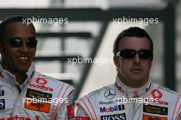 18.03.2007 Melbourne, Australia,  Lewis Hamilton (GBR), McLaren Mercedes and Fernando Alonso (ESP), McLaren Mercedes - Formula 1 World Championship, Rd 1, Australian Grand Prix, Sunday