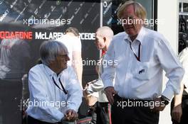 18.03.2007 Melbourne, Australia,  Bernie Ecclestone (GBR) and Ron Walker (AUS), Australian Grand Prix Corporation Chairman - Formula 1 World Championship, Rd 1, Australian Grand Prix, Sunday
