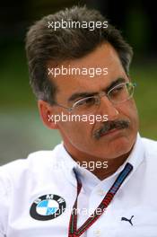 15.03.2007 Melbourne, Australia,  Dr. Mario Theissen (GER), BMW Sauber F1 Team, BMW Motorsport Director - Formula 1 World Championship, Rd 1, Australian Grand Prix, Thursday