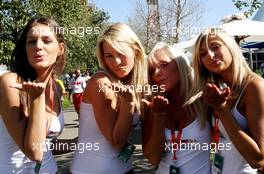 15.03.2007 Melbourne, Australia,  Australian Grand Prix girls - Formula 1 World Championship, Rd 1, Australian Grand Prix, Thursday