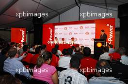 15.03.2007 Melbourne, Australia,  Kimi Raikkonen (FIN), Räikkönen, Scuderia Ferrari, Felipe Massa (BRA), Scuderia Ferrari and Lisa Lilley, Shell, Formula 1 Project Manager - Shell Press Conference, Australian Grand Prix, Thursday