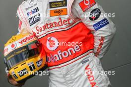 15.03.2007 Melbourne, Australia,  Lewis Hamilton (GBR), McLaren Mercedes, helmet - Formula 1 World Championship, Rd 1, Australian Grand Prix, Thursday
