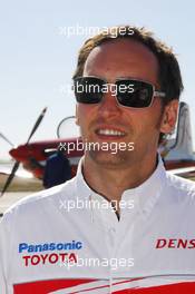 14.03.2007 Melbourne, Australia,  Franck Montagny (FRA), Test Driver, Toyota F1 Team - Flight with the RAAF Roulettes - Formula 1 World Championship