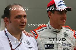 14.03.2007 Melbourne, Australia,  Colin Kolles (GER), Spyker F1 Team, Team Principal with Adrian Sutil (GER), Spyker F1 Team - Formula 1 World Championship, Rd 1, Australian Grand Prix, Wednesday