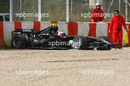 12.02.2007 Barcelona, Spain,  Rubens Barrichello (BRA), Honda Racing F1 Team, RA107, in the gravel - Formula 1 Testing