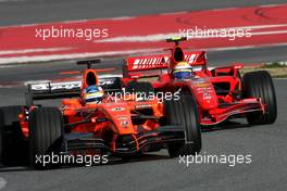 12.02.2007 Barcelona, Spain,  Felipe Massa (BRA), Scuderia Ferrari, Adrian Sutil (GER), Spyker F1 Team - Formula 1 Testing