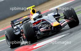 13.02.2007, Barcelona, Spain, Mark Webber (AUS), Red Bull Racing, RB3 with an white Helmet