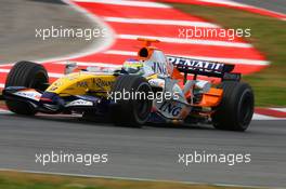 14.02.2007 Barcelona, Spain,  Giancarlo Fisichella (ITA), Renault F1 Team, R27 - Formula 1 Testing