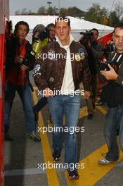 13.11.2007 Barcelona, Spain,  Michael Schumacher (GER), Test Driver, Scuderia Ferrari, F2007 arrives at the circuit to begin testing for Scuderia Ferrari - Formula 1 Testing, Barcelona