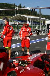 14.09.2007 Francorchamps, Italy,  Ferrari trying out a new light system to let the drivers go from a pit stop - Formula 1 World Championship, Rd 14, Belgium Grand Prix, Friday Practice