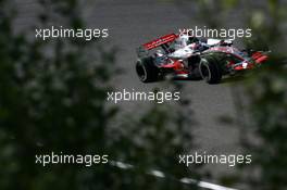 14.09.2007 Francorchamps, Belgium,  Fernando Alonso (ESP), McLaren Mercedes, MP4-22 - Formula 1 World Championship, Rd 14, Belgium Grand Prix, Friday Practice