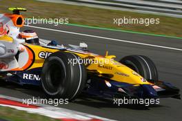 14.09.2007 Francorchamps, Belgium,  Heikki Kovalainen (FIN), Renault F1 Team, R27 - Formula 1 World Championship, Rd 14, Belgium Grand Prix, Friday Practice