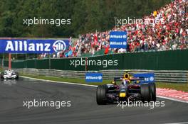 16.09.2007 Francorchamps, Belgium,  Mark Webber (AUS), Red Bull Racing, Nick Heidfeld (GER), BMW Sauber F1 Team, F1.07 - Formula 1 World Championship, Rd 14, Belgium Grand Prix, Sunday Race