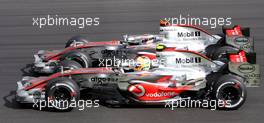 16.09.2007 Francorchamps, Italy,  Lewis Hamilton (GBR), McLaren Mercedes, MP4-22 and Fernando Alonso (ESP), McLaren Mercedes, MP4-22 - Formula 1 World Championship, Rd 14, Belgium Grand Prix, Sunday Race