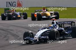 16.09.2007 Francorchamps, Belgium,  Nico Rosberg (GER), WilliamsF1 Team, Heikki Kovalainen (FIN), Renault F1 Team - Formula 1 World Championship, Rd 14, Belgium Grand Prix, Sunday Race