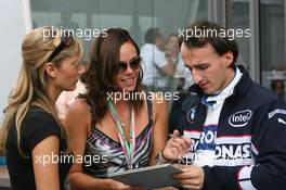 15.09.2007 Francorchamps, Belgium,  Robert Kubica (POL),  BMW Sauber F1 Team signs autographs - Formula 1 World Championship, Rd 14, Belgium Grand Prix, Saturday