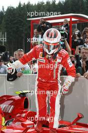 15.09.2007 Francorchamps, Belgium,  Kimi Raikkonen (FIN), Räikkönen, Scuderia Ferrari Qualified 1st place - Formula 1 World Championship, Rd 14, Belgium Grand Prix, Saturday Qualifying