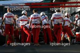 15.09.2007 Francorchamps, Belgium,  Toyota Racing pitstop training - Formula 1 World Championship, Rd 14, Belgium Grand Prix, Saturday