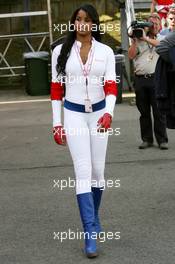 16.09.2007 Francorchamps, Belgium,  A lady in the paddock - Formula 1 World Championship, Rd 14, Belgium Grand Prix, Sunday