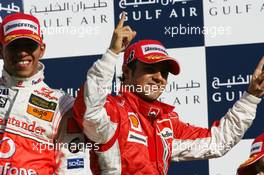 15.04.2007 Sakhir, Bahrain,  Winner, 1st, Felipe Massa (BRA), Scuderia Ferrari, F2007 and 2nd, Lewis Hamilton (GBR), McLaren Mercedes, MP4-22 - Formula 1 World Championship, Rd 3, Bahrain Grand Prix, Sunday Podium