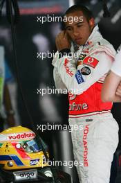 14.04.2007 Sakhir, Bahrain,  Lewis Hamilton (GBR), McLaren Mercedes - Formula 1 World Championship, Rd 3, Bahrain Grand Prix, Saturday Practice