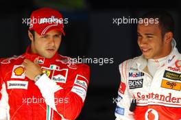 14.04.2007 Sakhir, Bahrain,  Felipe Massa (BRA), Scuderia Ferrari and Lewis Hamilton (GBR), McLaren Mercedes - Formula 1 World Championship, Rd 3, Bahrain Grand Prix, Saturday Qualifying