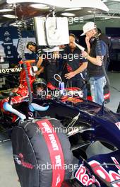 23.02.2007 Sakhir, Bahrain,  Vitantonio Liuzzi (ITA), Scuderia Toro Rosso, STR02 - Formula 1 Testing