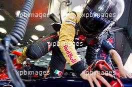 23.02.2007 Sakhir, Bahrain,  Vitantonio Liuzzi (ITA), Scuderia Toro Rosso - Formula 1 Testing