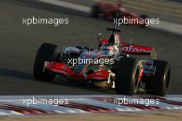 24.02.2007 Sakhir, Bahrain,  Fernando Alonso (ESP), McLaren Mercedes, MP4-22 - Formula 1 Testing