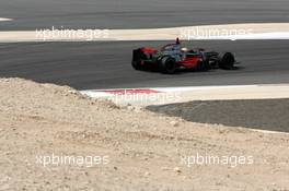 27.02.2007, Sakhir, Bahrain,  Lewis Hamilton (GBR), McLaren Mercedes, MP4-22 - Formula 1 Testing