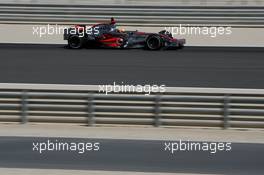 28.02.2007, Sakhir, Bahrain,  Lewis Hamilton (GBR), McLaren Mercedes, MP4-22 - Formula 1 Testing