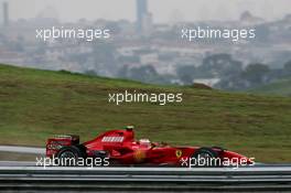 19.10.2007 Sao Paulo, Brazil,  Kimi Raikkonen (FIN), Räikkönen, Scuderia Ferrari, F2007 - Formula 1 World Championship, Rd 17, Brazilian Grand Prix, Friday Practice