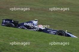 19.10.2007 Sao Paulo, Brazil,  Kazuki Nakajima (JPN), Williams F1 Team, FW29 - Formula 1 World Championship, Rd 17, Brazilian Grand Prix, Friday Practice