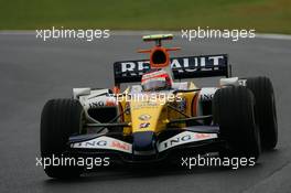 19.10.2007 Sao Paulo, Brazil,  Heikki Kovalainen (FIN), Renault F1 Team, R27 - Formula 1 World Championship, Rd 17, Brazilian Grand Prix, Friday Practice