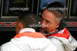 19.10.2007 Sao Paulo, Brazil,  Lewis Hamilton (GBR), McLaren Mercedes and Martin Whitmarsh (GBR), McLaren, Chief Executive Officer - Formula 1 World Championship, Rd 17, Brazilian Grand Prix, Friday Practice