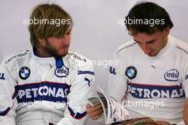 19.10.2007 Sao Paulo, Brazil,  Nick Heidfeld (GER), BMW Sauber F1 Team , Robert Kubica (POL),  BMW Sauber F1 Team - Formula 1 World Championship, Rd 17, Brazilian Grand Prix, Friday Practice