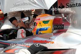 21.10.2007 Sao Paulo, Brazil,  Lewis Hamilton (GBR), McLaren Mercedes - Formula 1 World Championship, Rd 17, Brazilian Grand Prix, Sunday Pre-Race Grid