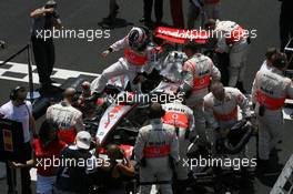 21.10.2007 Sao Paulo, Brazil,  Fernando Alonso (ESP), McLaren Mercedes - Formula 1 World Championship, Rd 17, Brazilian Grand Prix, Sunday Pre-Race Grid