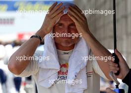 21.10.2007 Sao Paulo, Brazil,  David Coulthard (GBR), Red Bull Racing - Formula 1 World Championship, Rd 17, Brazilian Grand Prix, Sunday Pre-Race Grid