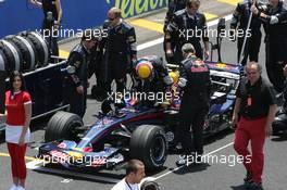 21.10.2007 Sao Paulo, Brazil,  Mark Webber (AUS), Red Bull Racing - Formula 1 World Championship, Rd 17, Brazilian Grand Prix, Sunday Pre-Race Grid