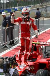 21.10.2007 Sao Paulo, Brazil,  Kimi Raikkonen (FIN), Räikkönen, Scuderia Ferrari - Formula 1 World Championship, Rd 17, Brazilian Grand Prix, Sunday Podium