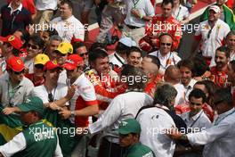 21.10.2007 Sao Paulo, Brazil,  Ferrari Team celebrates - Formula 1 World Championship, Rd 17, Brazilian Grand Prix, Sunday Podium