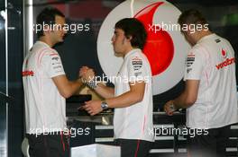 21.10.2007 Sao Paulo, Brazil,  Fernando Alonso (ESP), McLaren Mercedes says goodbye to his team - Formula 1 World Championship, Rd 17, Brazilian Grand Prix, Sunday Podium