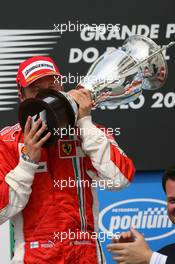 21.10.2007 Sao Paulo, Brazil,  1st place and new world champion Kimi Raikkonen (FIN), Räikkönen, Scuderia Ferrari - Formula 1 World Championship, Rd 17, Brazilian Grand Prix, Sunday Podium