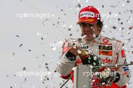 21.10.2007 Sao Paulo, Brazil,  Fernando Alonso (ESP), McLaren Mercedes, MP4-22 - Formula 1 World Championship, Rd 17, Brazilian Grand Prix, Sunday Podium